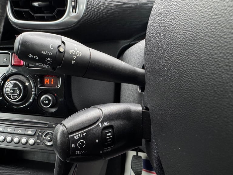 2014 Citroen C3 Picasso 1.6 HDi 8V Exclusive 5dr MPV DIESEL Manual