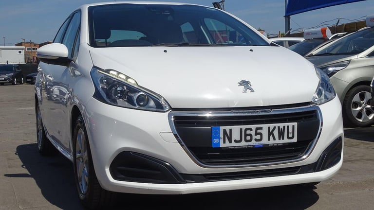 PEUGEOT 208 1.2 PureTech Active White Manual Petrol 2015