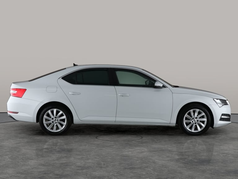 2021 Skoda Superb 1.5 TSI ACT SE Technology Hatchback 5dr Petrol DSG Euro 6 (s/s) (150 ps) -  Hat...