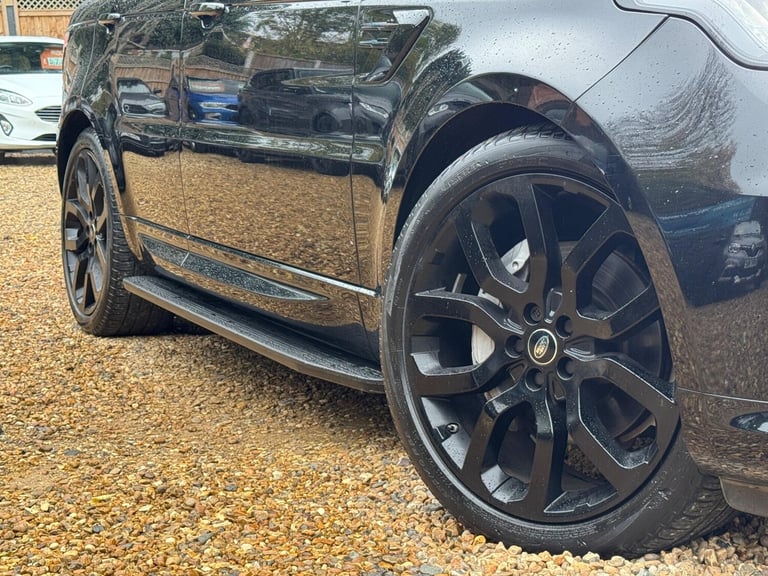 2021 Land Rover Range Rover Sport 3.0 D300 MHEV HSE Dynamic Black Auto 4WD Euro 6 (s/s) 5dr ESTAT...