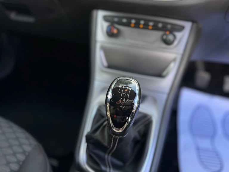 2017 Vauxhall Astra 1.6 CDTi 16V 136 Design 5dr ESTATE Diesel Manual