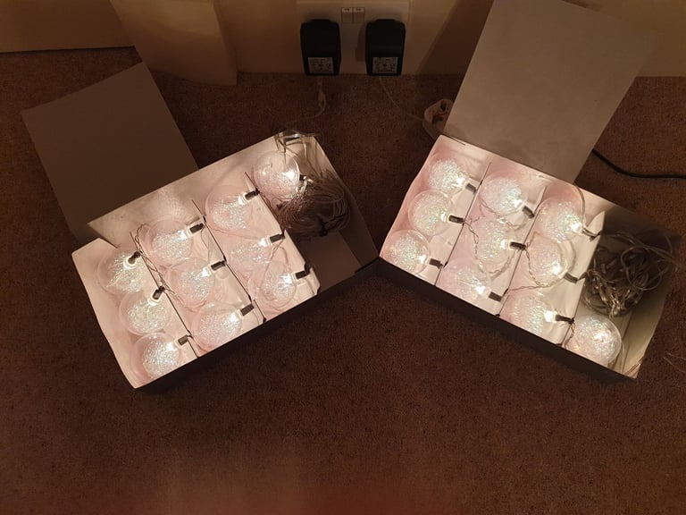Christmas Tree Tinsel Filled Lights x 20 & 28 Matching Baubles  