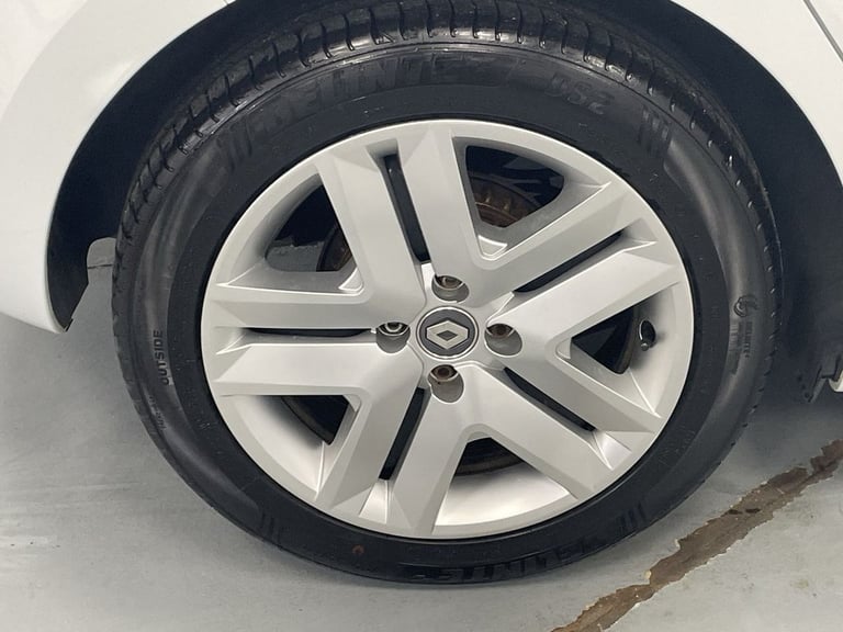 2020 Renault Clio 1.0 TCe Play Hatchback 5dr Petrol Manual Euro 6 (s/s) (100 ps) - AA INSPECT Hat...