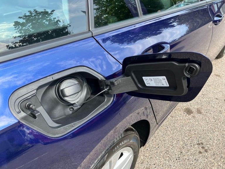 2021 Volkswagen Golf LIFE TSI ESTATE Petrol Manual