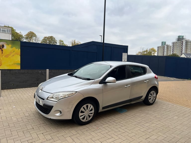 Renault, MEGANE 1.6 manual 5 door 