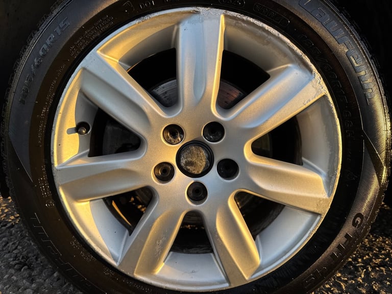 2011 Volkswagen Polo 1.2 60 SE 5dr HATCHBACK Petrol Manual