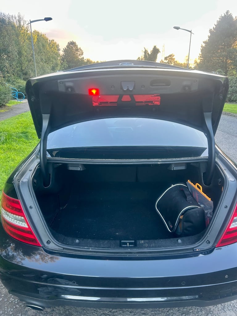Mercedes-Benz, C CLASS, Coupe, 2012, Semi-Auto, 2143 (cc), 2 doors