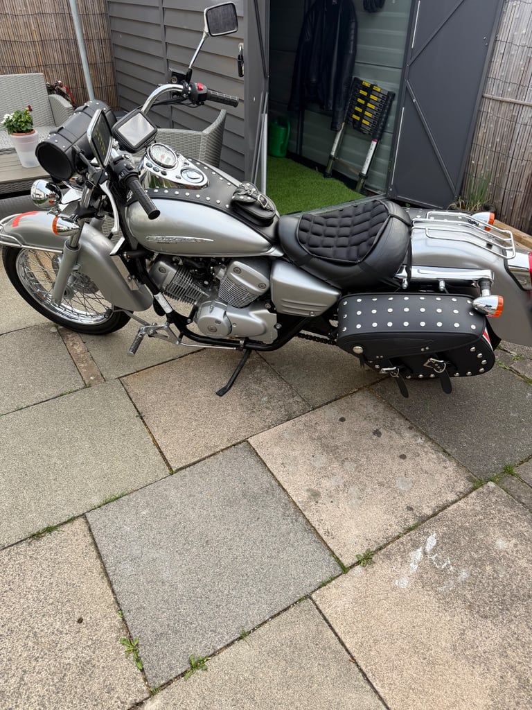 Honda Shadow 125
