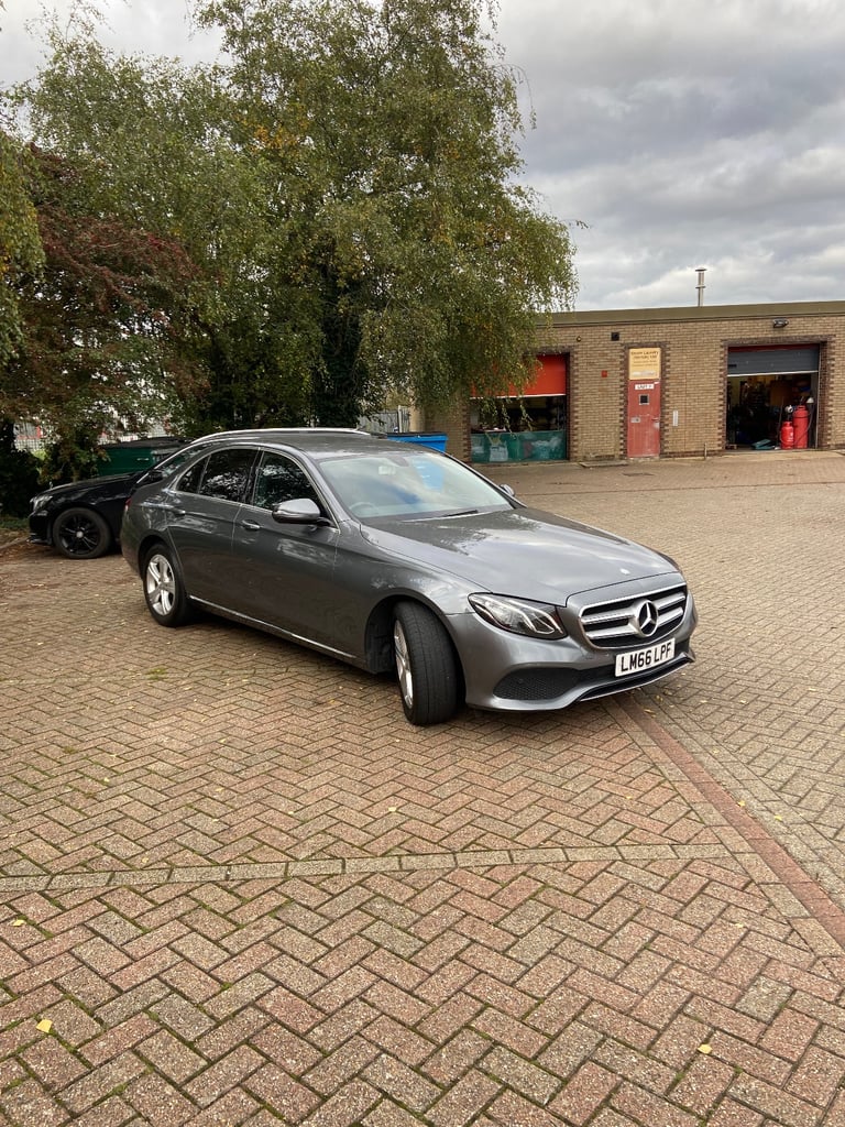 Mercedes-Benz, E CLASS, Saloon, 2016, Semi-Auto, 1950 (cc), 4 doors