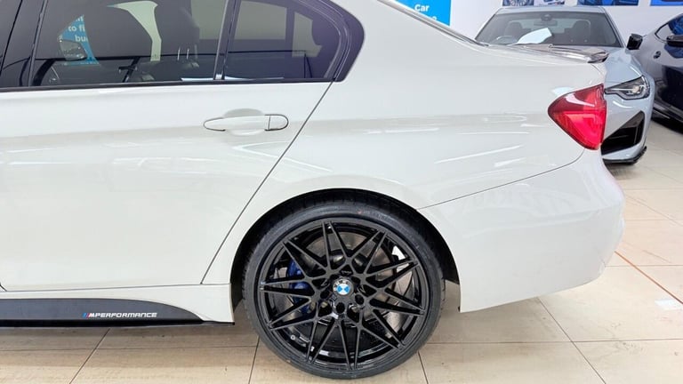 2018 BMW 3 Series 320d M Sport Shadow Edition 4dr Step Auto SALOON DIESEL Automatic