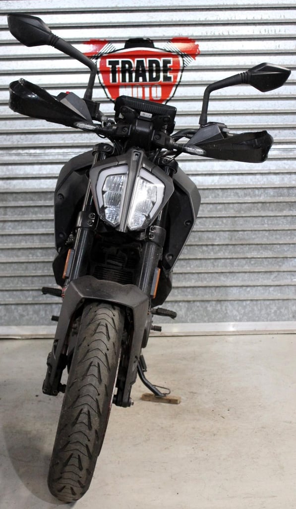 2023 73 KTM DUKE 125 ABS LEARNER LEGAL TRADE SALE 3K GREY/ORANGE NEW MOT RIDE