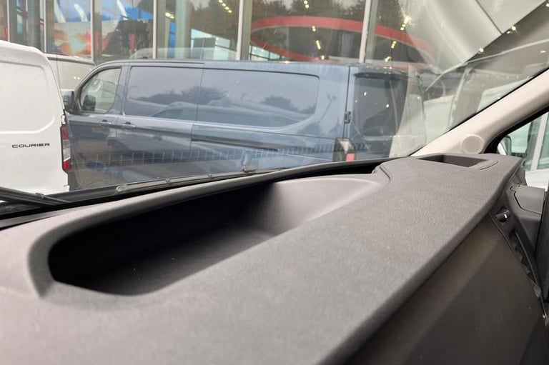 2025 Ford Transit 460 Leader L4 H3 ELWB High Roof 17 Seat Minibus RWD 2.0 EcoBlue 165ps, PRIV Min...