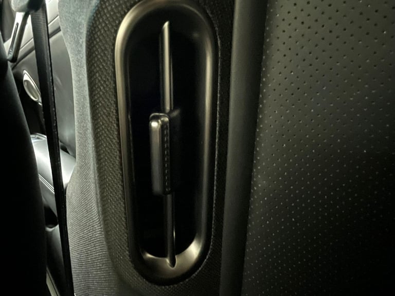 2022 Genesis GV60 77.4kWh Premium Auto 5dr MPV Electric Automatic