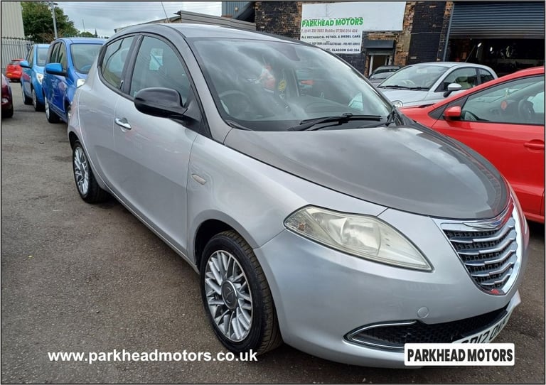 CHRYSLER Ypsilon 2012 1.2 SE Hatchback 5dr Petrol Manual Euro 5