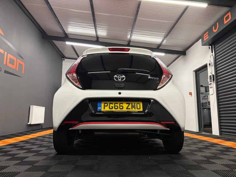 2017 Toyota AYGO 1.0 VVT-i X-Press 5dr x-shift HATCHBACK Petrol Manual