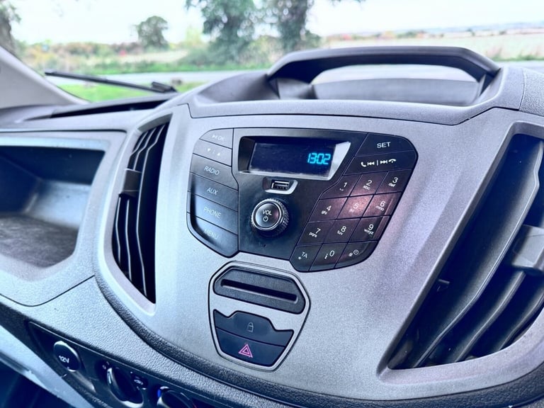 2014 Ford Transit TIPPER 2.2 TDCi 350 6 SPEED MANUAL RWD - NO VAT Tipper Diesel Manual