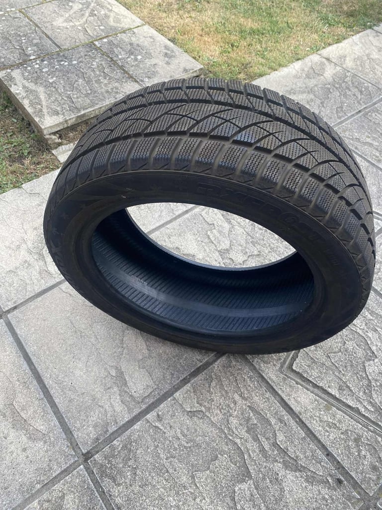 Winter tyres