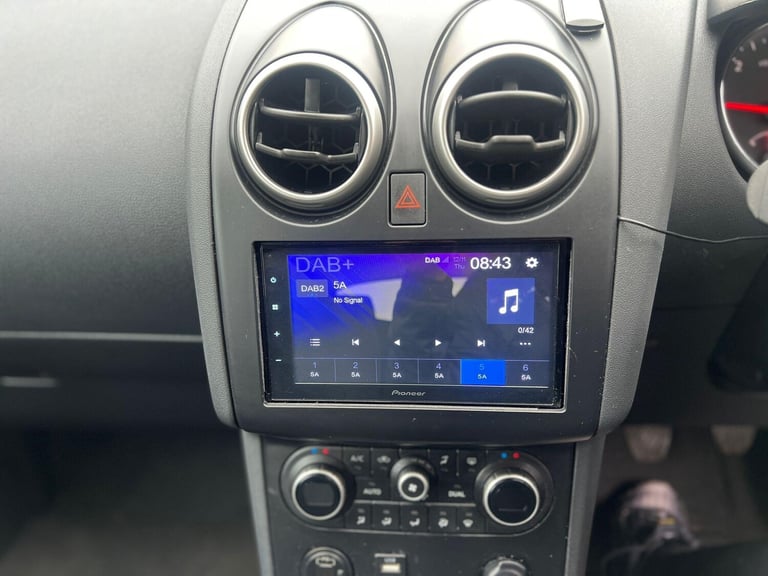 2011 Nissan Qashqai 1.5 dCi Acenta 2WD Euro 5 5dr HATCHBACK Diesel Manual