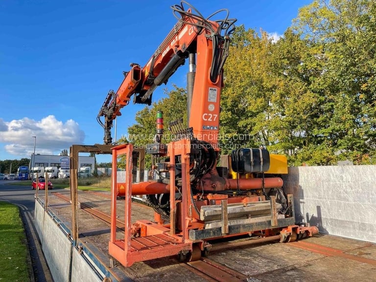 SDC CRANE MOUNTED DROPSIDE FLATBED BRICK GRAB