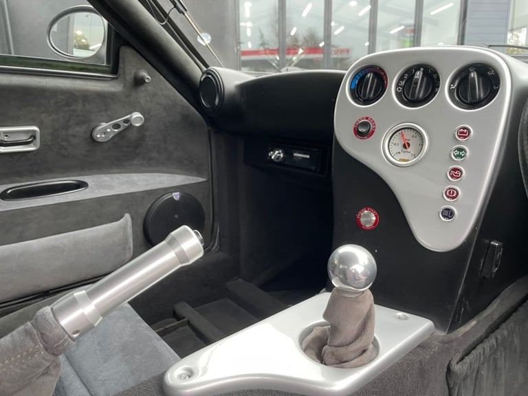 2002 M NOBLE  0L