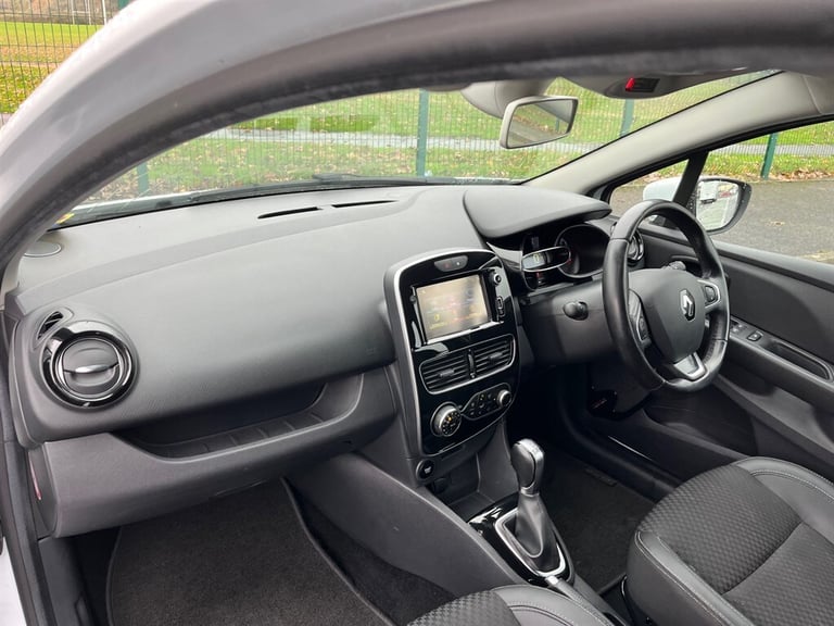 2017 Renault Clio 1.5 dCi 90 Dynamique S Nav 5dr Auto HATCHBACK DIESEL Automatic