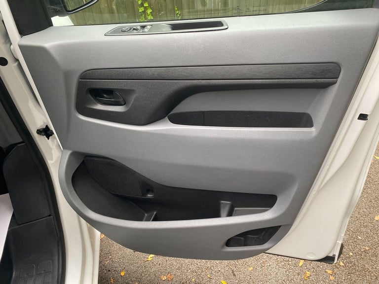 2017 Peugeot Expert 1.6 BlueHDi 1000 S Standard Panel Van MWB Euro 6 6dr PANEL VAN Diesel Manual