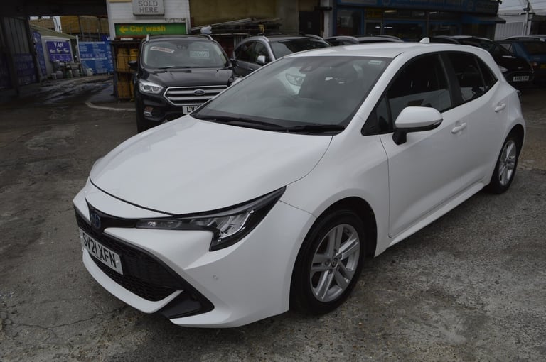 2021 Toyota Corolla 1.8 VVT-i Hybrid Icon Tech 5dr CVT ONE 2021 OWNER SAT NAV HATCHBACK Petrol/El...