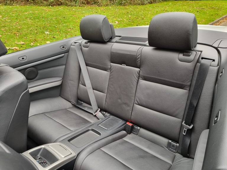 2010 BMW 3 Series 320i M SPORT CONVERTIBLE CONVERTIBLE Petrol Manual