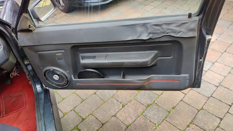 Renault 5 Gt turbo project for restoration 
