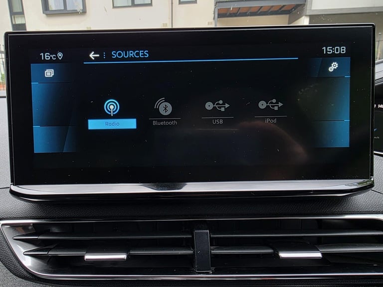 2023 Peugeot 5008 1.2 MHEV Allure Premium + e-DSC Euro 6 (s/s) 5dr HATCHBACK Petrol/Electric Hybr...