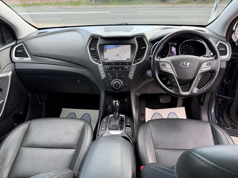 2017 Hyundai Santa Fe 2.2 CRDi Blue Drive Premium SE Auto 4WD Euro 6 (s/s) 5dr (7 Seat) ESTATE Di...