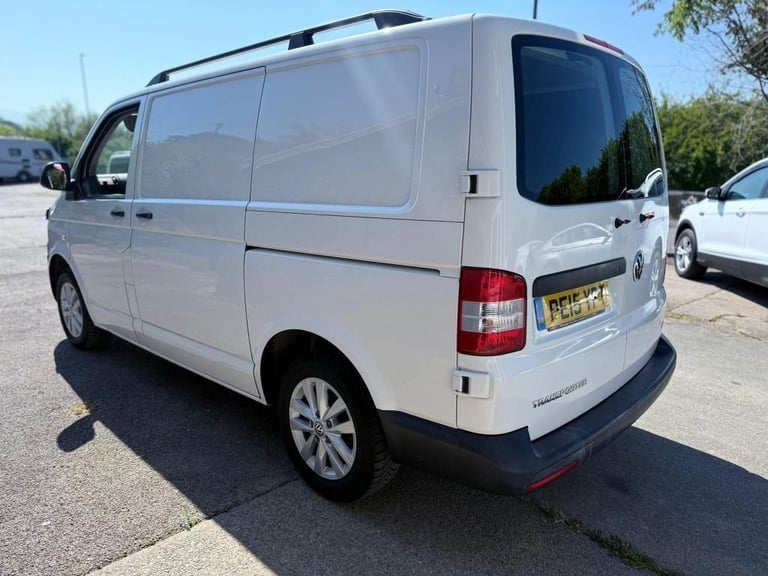 2015 (15) VOLKSWAGEN TRANSPORTER T30 TDI P/V STARTLINE 2.0 T30 TDI P/V STARTLINE