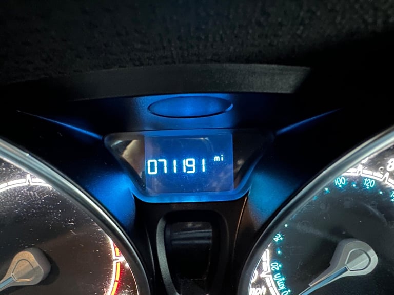 2016 Ford Fiesta 1.0 EcoBoost Zetec 5dr HATCHBACK Petrol Manual