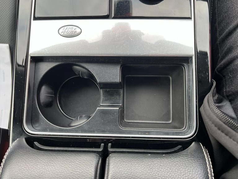 2017 Land Rover Range Rover Velar 2.0 D180 R-Dynamic S Auto 4WD Euro 6 (s/s) 5dr ESTATE Diesel Au...