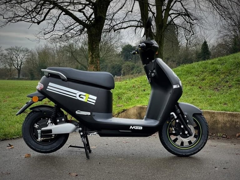 MGB G1 50cc Moped Scooter 2000W Electric Bosch Motor