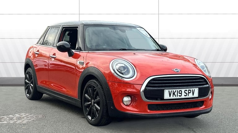 image for 2019 MINI Hatch 1.5 Cooper Classic II 5dr Petrol Hatchback Hatchback Petrol Manual