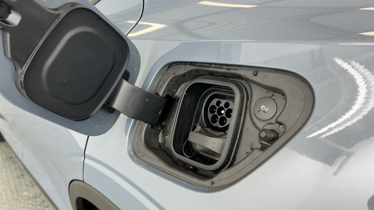 2023 Polestar Polestar 2 POLESTAR PS 2 Polestar 2 Long range Single motor - Plus Hatchback Electr...