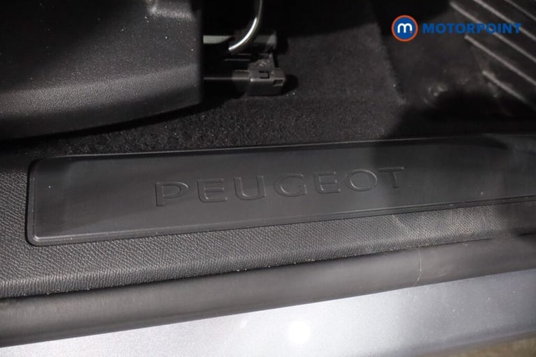 2022 Peugeot 3008 1.5 BlueHDi Allure 5dr EAT8 SUV Diesel Automatic