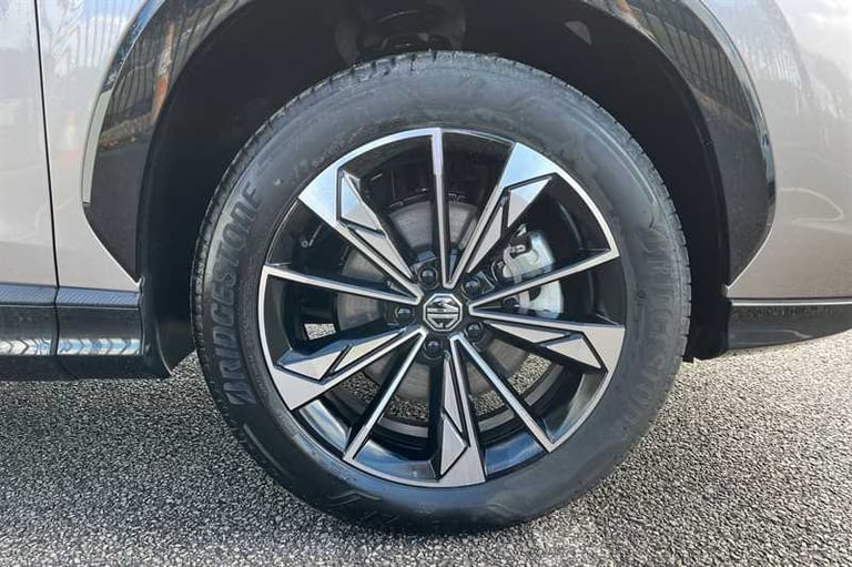 2024 MG MG HS 1.5 T-GDI Trophy 5dr ESTATE PETROL Manual