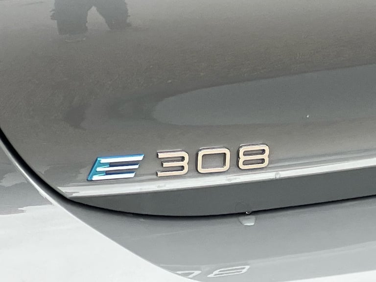 2024 Peugeot 308 115kW GT 54kWh 5dr Auto Hatchback Electric Automatic