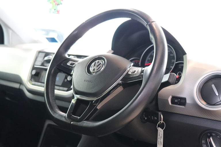 2016 Volkswagen up! 1.0 High Up 3dr Hatchback Petrol Manual