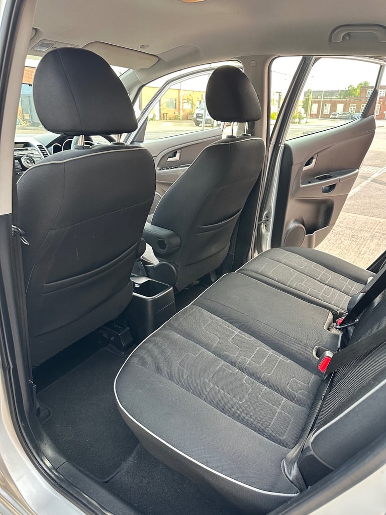 2012 KIA Venga 2 1.4 EcoDynamics MPV 1 Owner From New 12 MONTHS MOT