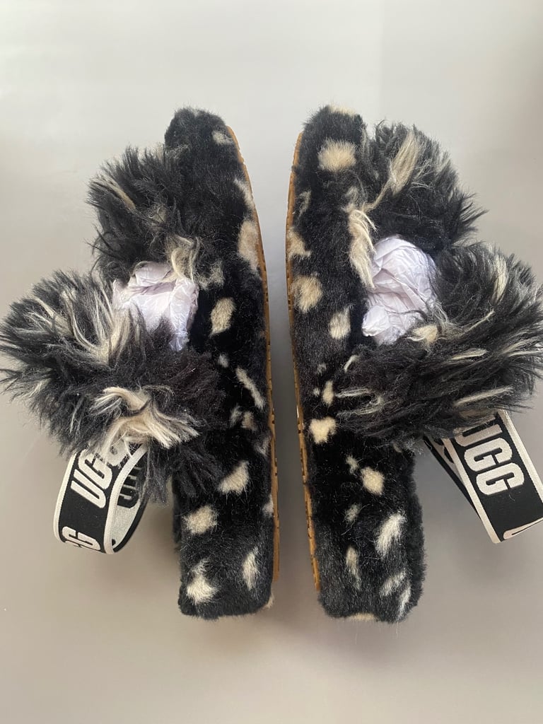 UGG fluffy platform slippers in size UK5 VGC