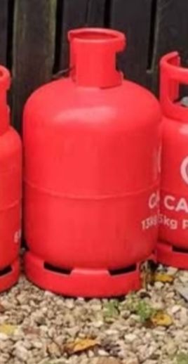 13 kg full calor gas 