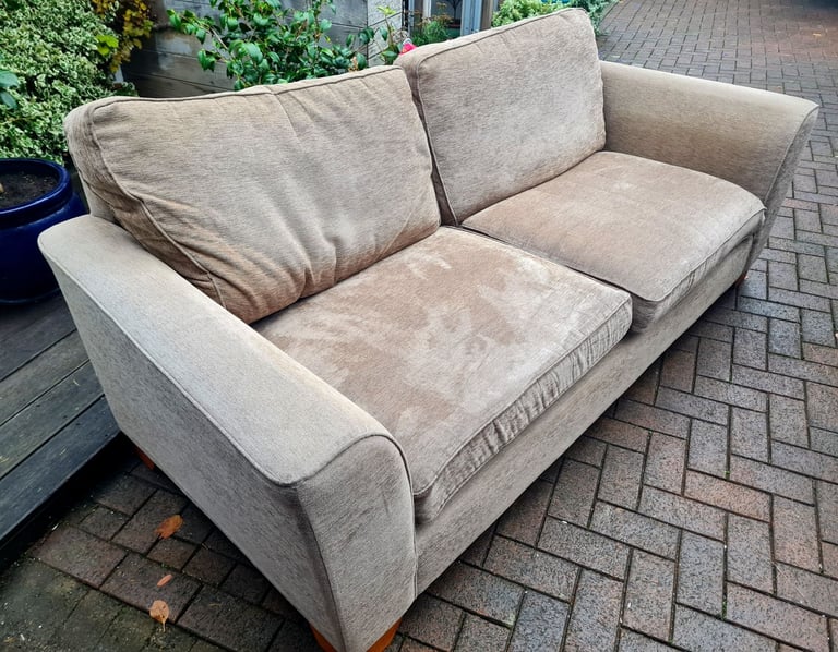 DELIVERY INCLUDED VGC MARKS AND SPENCER large 2 to 3 seater beige ribbed cotton fabric sofa 