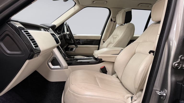 2019 Land Rover Range Rover 4.4 SDV8 Autobiography 4dr Auto ESTATE DIESEL Automatic