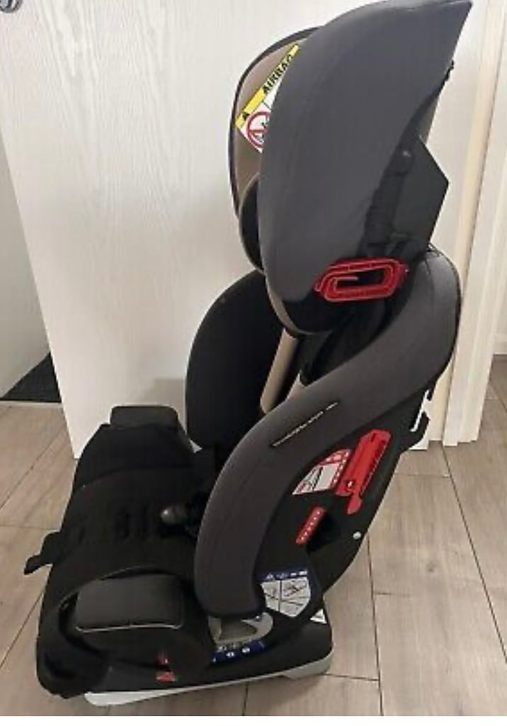 *** Graco 3 in 1 Milestone Baby Toddler Booster Car Seat - £70 ***