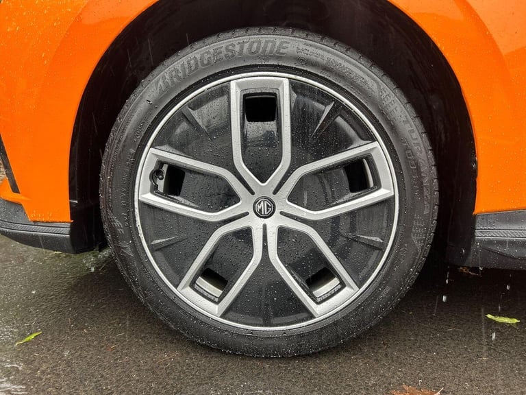 2024 MG MG4 64kWh Trophy Long Range Hatchback 5dr Electric Auto (203 ps) Hatchback ELECTRIC Autom...