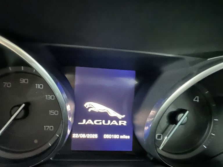 2016 Jaguar XE 2.0d Portfolio Euro 6 (s/s) 4dr SALOON Diesel Manual