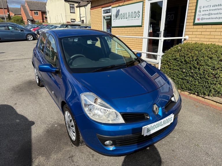 image for 2008 Renault Clio VVT Expression 1.6 Automatic Blue 5 Door Low Insurance Petrol